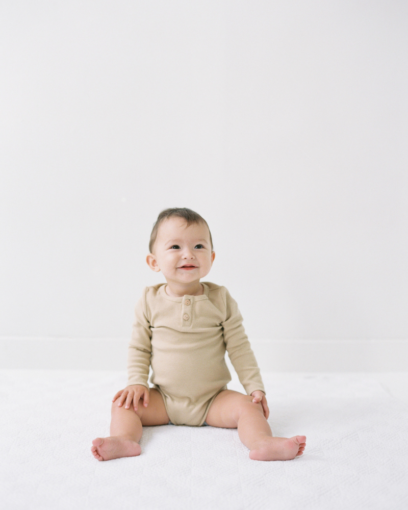GOLDEN SAND Long-Sleeve Onesie